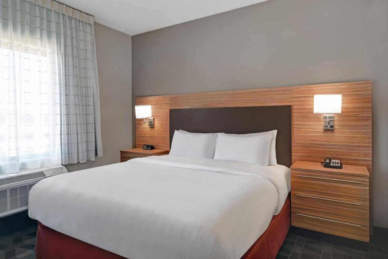 Towneplace Suites By Marriott Grand Rapids Ουαϊόμινγκ Εξωτερικό φωτογραφία